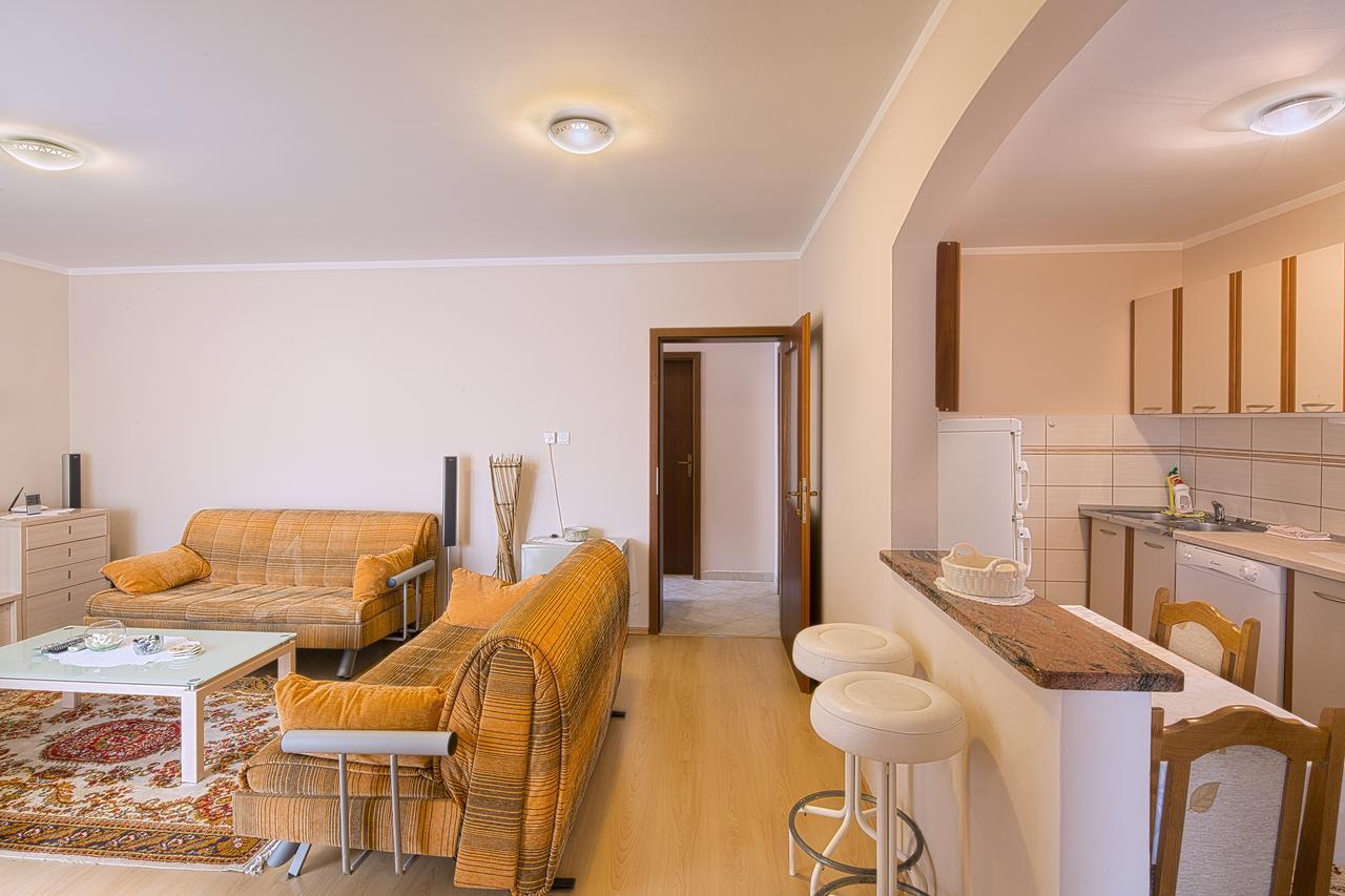 Apartmani Zeljko Vujovic บุดวา ภายนอก รูปภาพ