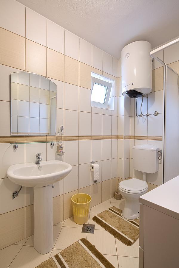 Apartmani Zeljko Vujovic บุดวา ภายนอก รูปภาพ
